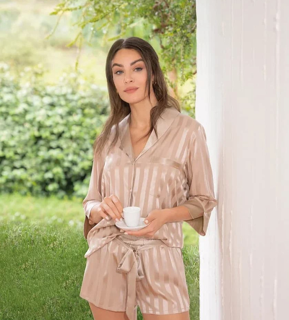 ШЕЛКОВЫЙ ХАРАКТЕР